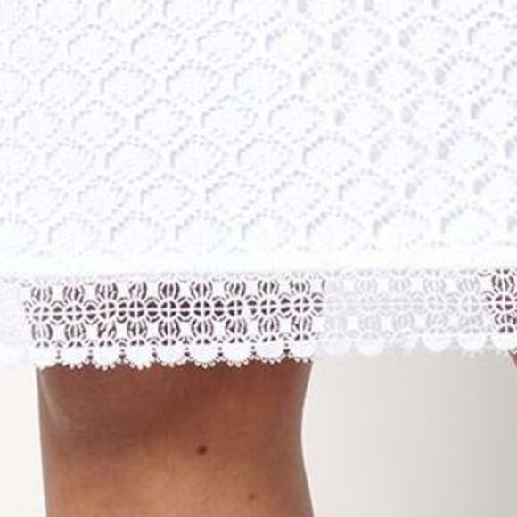 Isaac Mizrahi Live! Women's Skirt Sz L Regular Crochet Knit Pull White A647688 - Picture 2 of 4